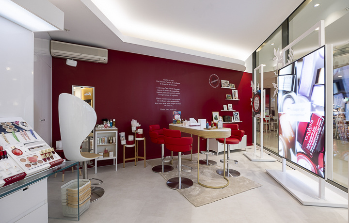 CLARINS-2