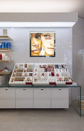 CLARINS-5